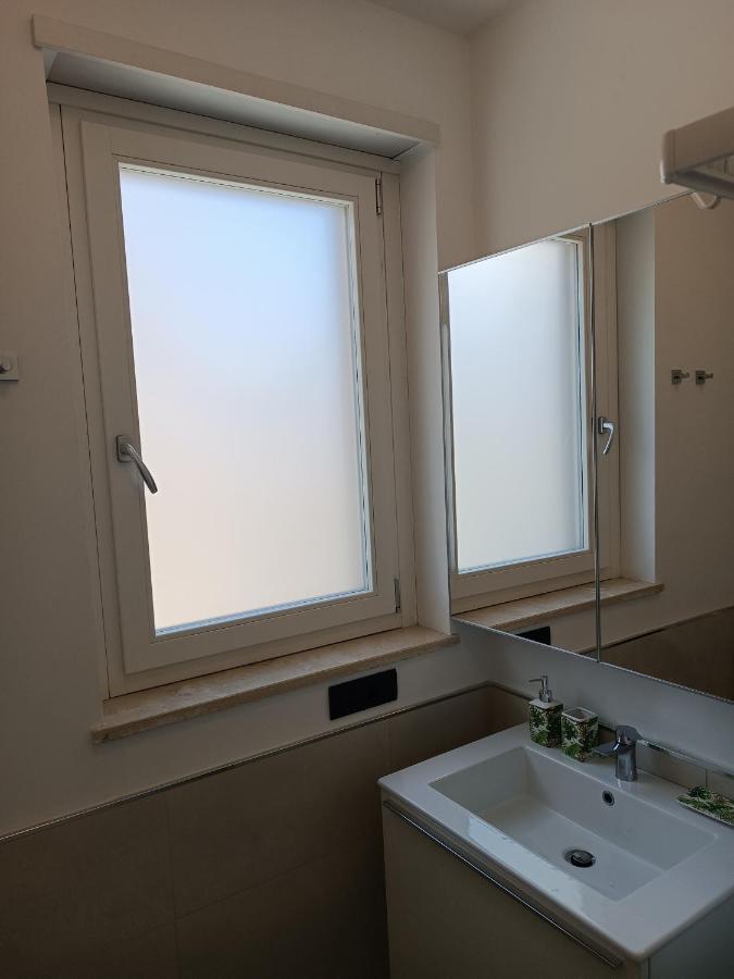 Appartamento Per 4, Metro B Monti Tiburtini, Ac, Wi-Fi Roma Ngoại thất bức ảnh