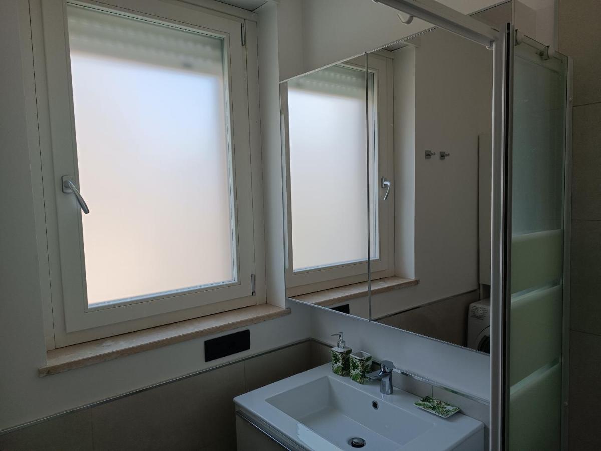 Appartamento Per 4, Metro B Monti Tiburtini, Ac, Wi-Fi Roma Ngoại thất bức ảnh