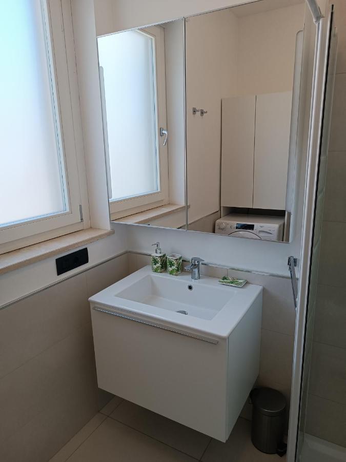Appartamento Per 4, Metro B Monti Tiburtini, Ac, Wi-Fi Roma Ngoại thất bức ảnh